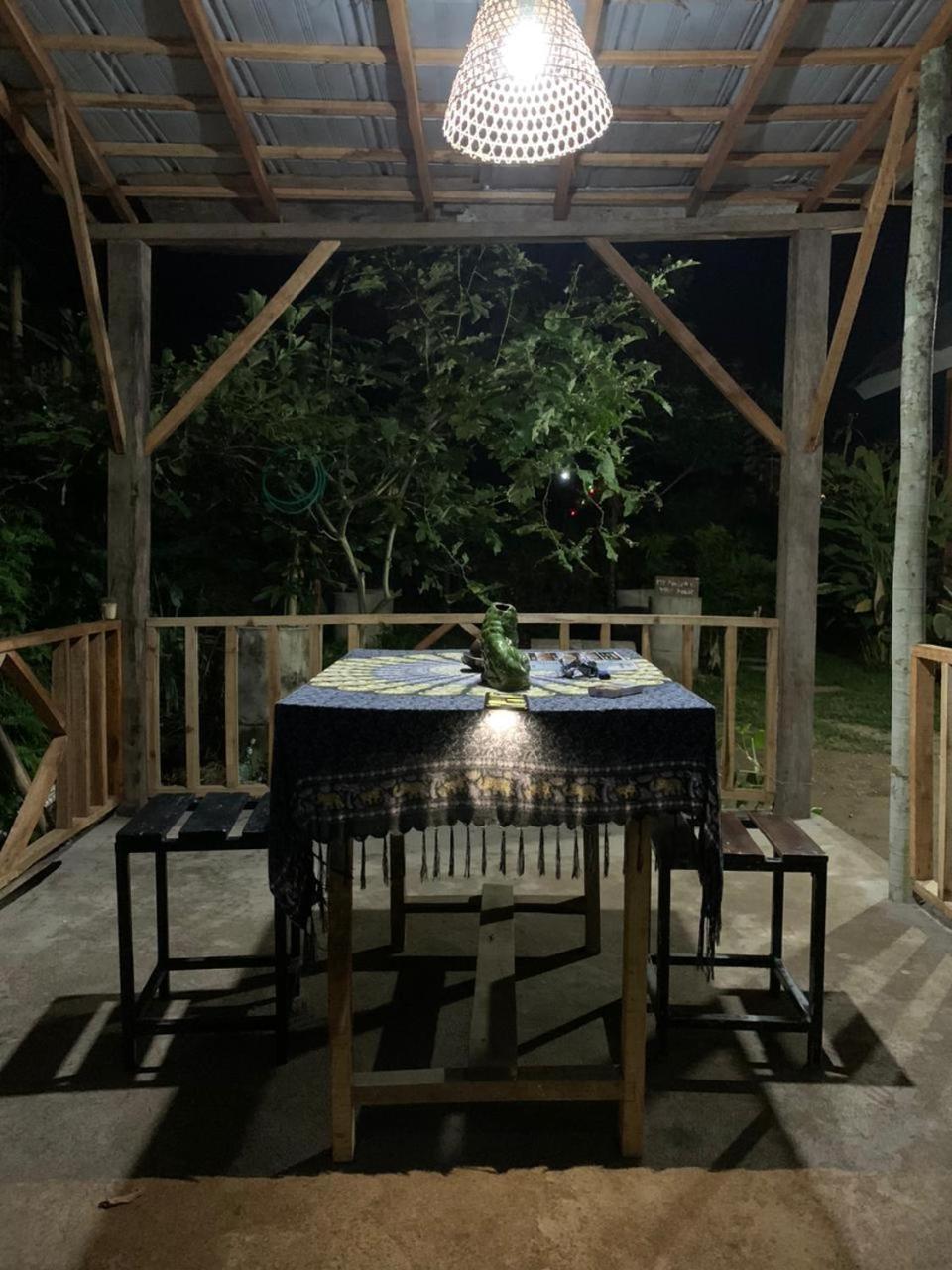 Citra Homestay Tetebatu Exterior photo